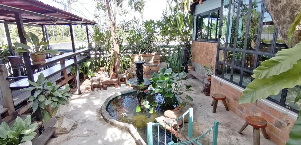 A Pousada Sun Smile Ubon Ratchathani Exterior foto