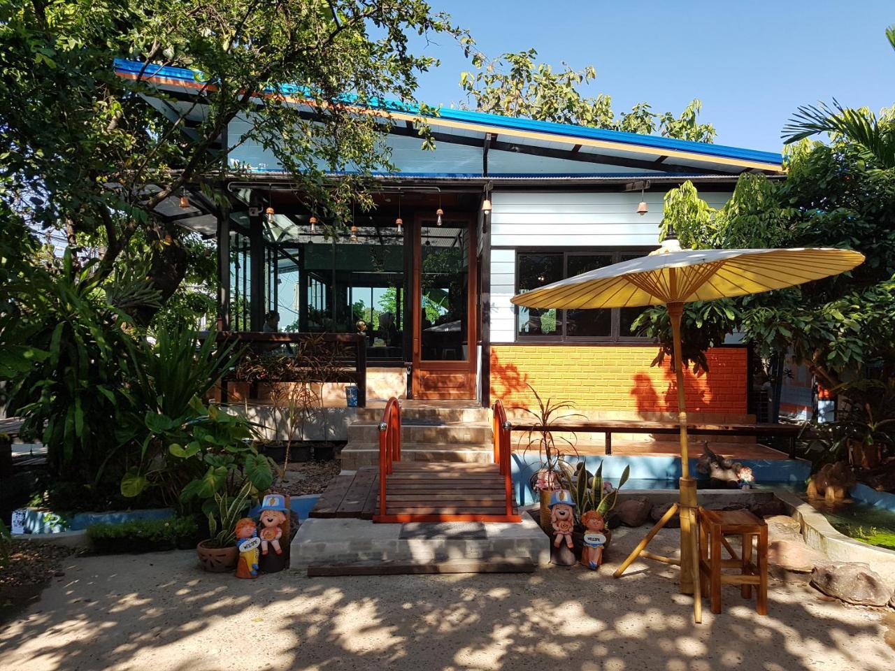 A Pousada Sun Smile Ubon Ratchathani Exterior foto